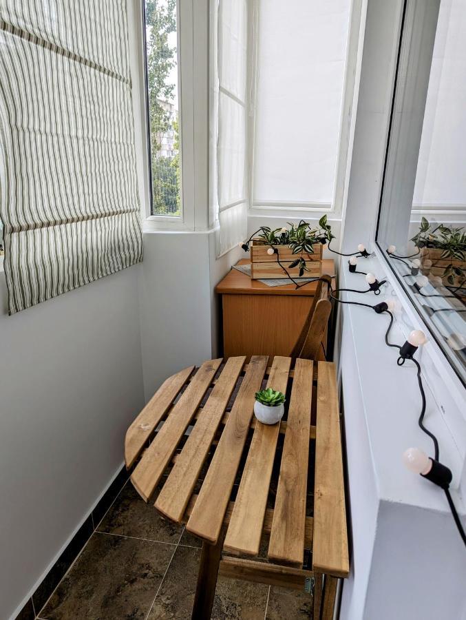 Sebastian Studio Apartment Bukarest Exterior foto