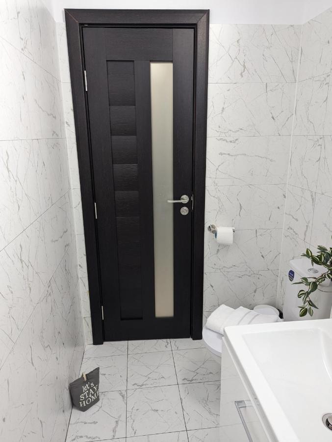 Sebastian Studio Apartment Bukarest Exterior foto