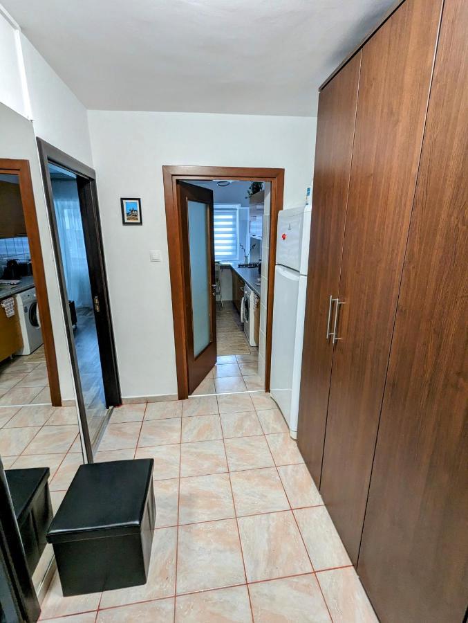 Sebastian Studio Apartment Bukarest Exterior foto