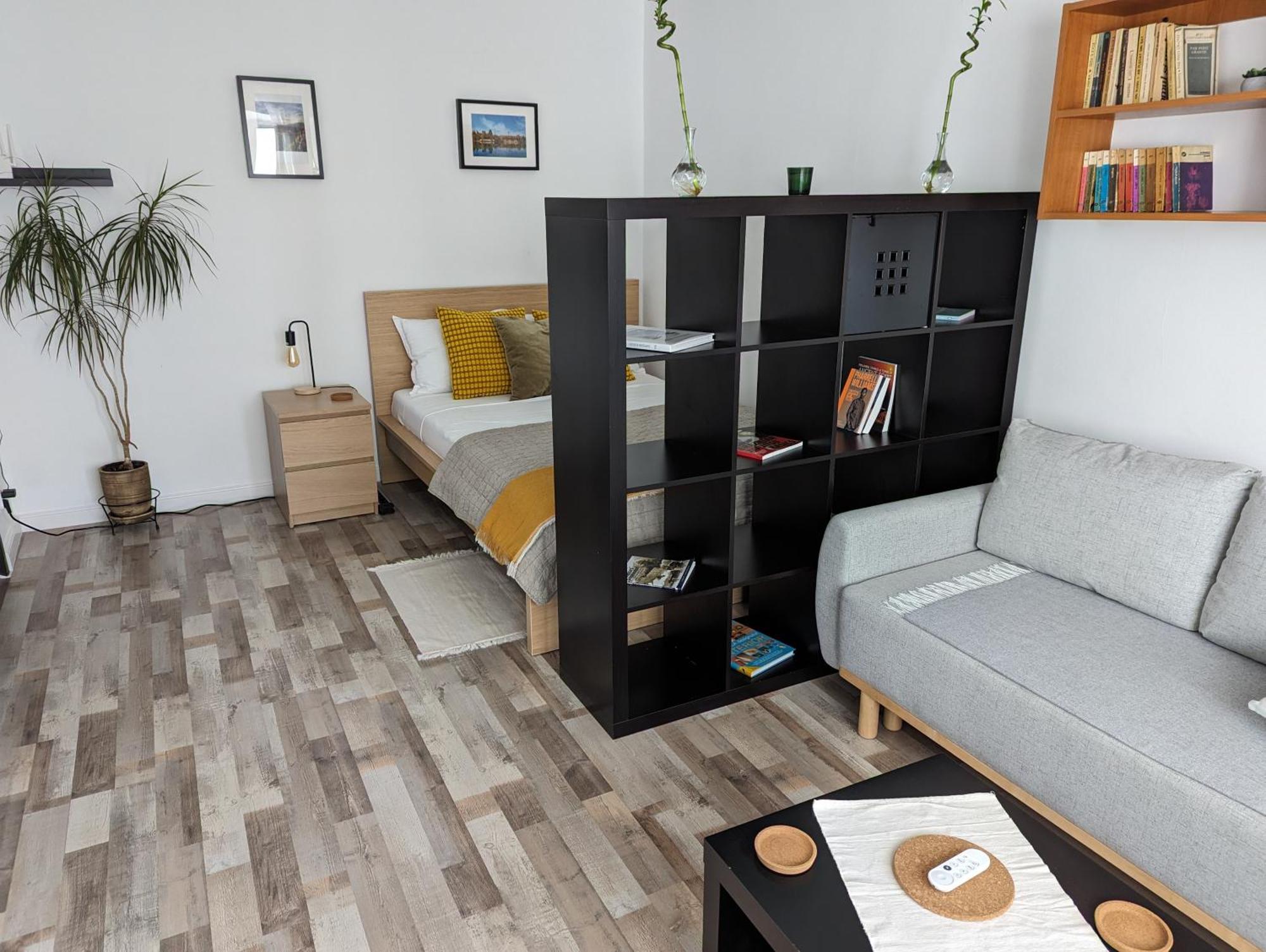 Sebastian Studio Apartment Bukarest Exterior foto